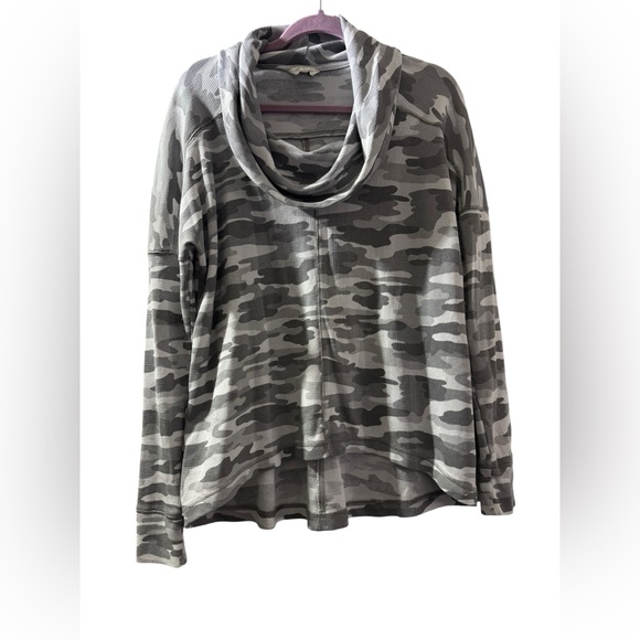 Lucky Brand Tops - Lucky Brand Gray Camouflage Sweater